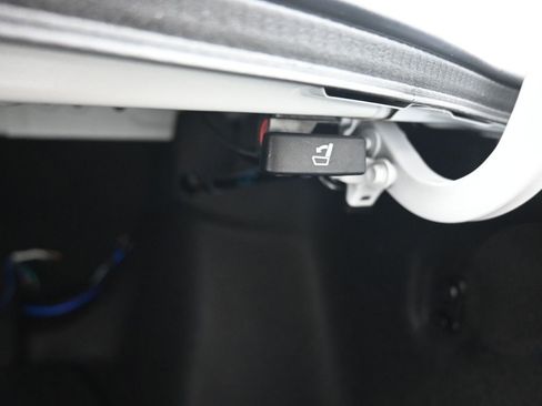 Used 2023 Honda Accord EX image 44