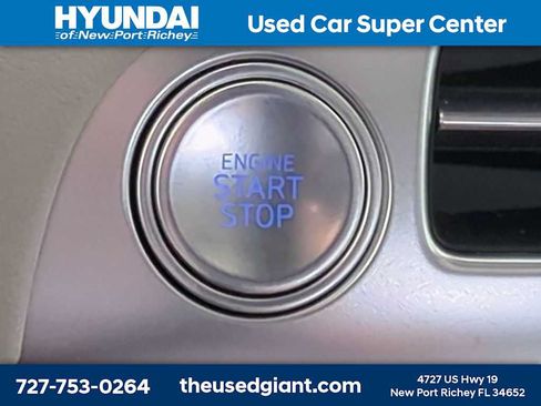 Certified 2024 Hyundai Palisade Calligraphy FWD image 34