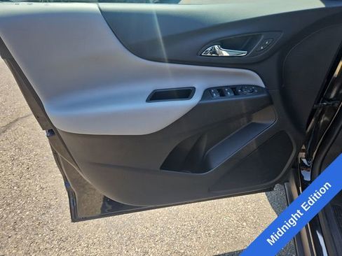 Used 2024 Chevrolet Equinox LS w/ LS Convenience Package FWD image 11