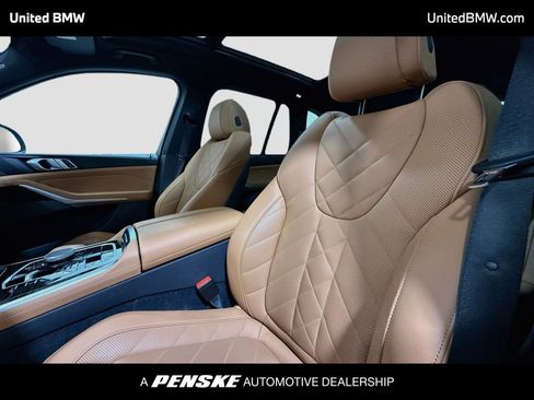 Used 2025 BMW X5 xDrive40i w/ Premium Package AWD/4WD image 5
