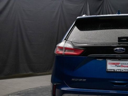 Used 2020 Ford Edge SEL image 12
