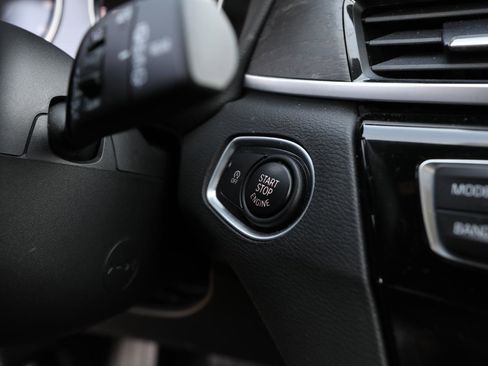 Used 2018 BMW X1 xDrive28i w/ Premium Package image 25