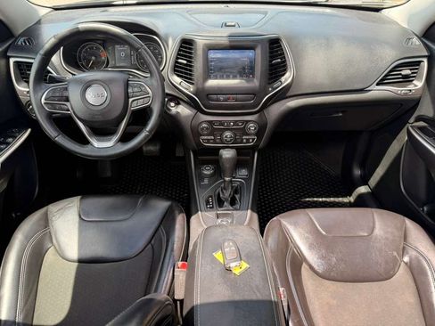 Used 2017 Buick Encore Preferred AWD/4WD image 7