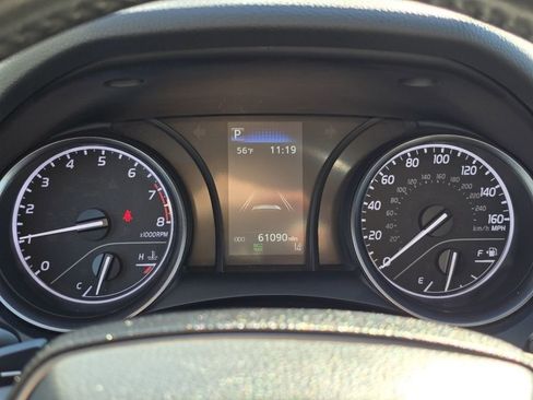Used 2023 Toyota Camry SE image 25
