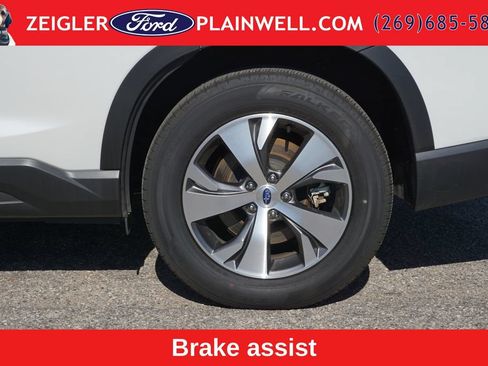 Used 2025 Subaru Ascent Premium AWD/4WD image 9