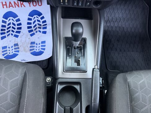 Used 2020 Mitsubishi Outlander Sport ES FWD image 33