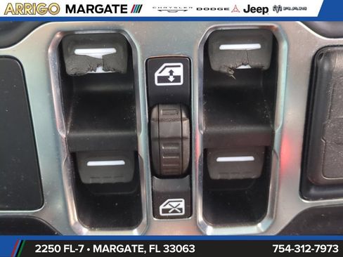Used 2020 Jeep Gladiator Sport w/ Quick Order Package 24S AWD/4WD image 25