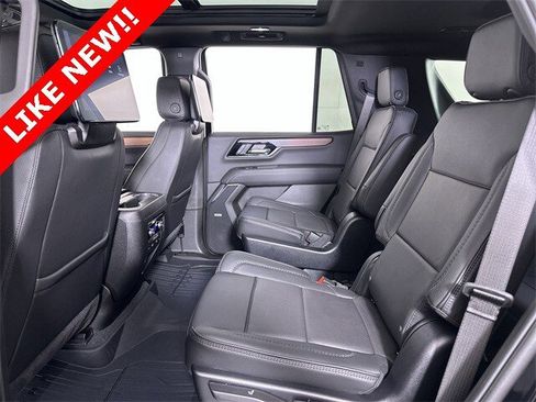 Used 2025 GMC Yukon Denali w/ Denali Reserve Package image 26