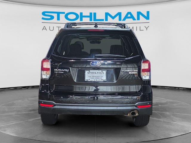 Used 2017 Subaru Forester 2.5i Touring AWD/4WD image 6