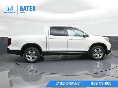 New 2025 Honda Ridgeline RTL