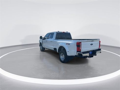 Certified 2024 Ford F350 Lariat w/ Lariat Ultimate Package image 5