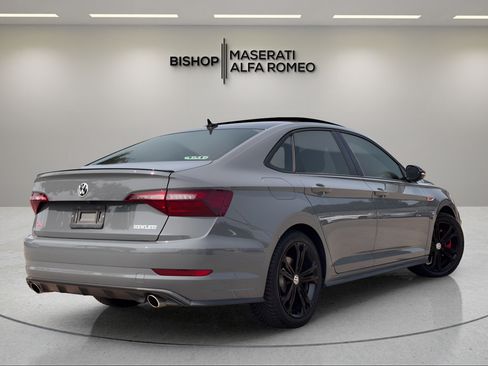 Used 2021 Volkswagen Jetta GLI Autobahn FWD image 5