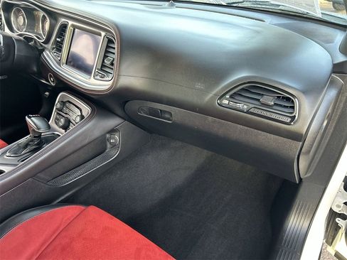 Used 2020 Dodge Challenger R/T w/ Plus Package image 13