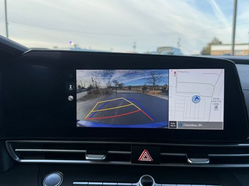 Used 2023 Hyundai Elantra SEL w/ Convenience Package image 28