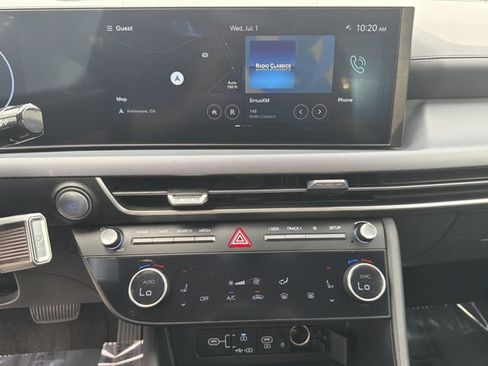Certified 2024 Hyundai Sonata SEL w/ Convenience Package FWD image 28