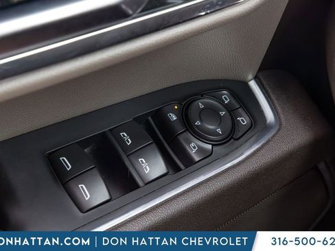 Used 2025 GMC Sierra 1500 SLT image 11