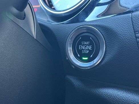 Used 2023 Buick Encore GX Select w/ Sport Touring Package image 29