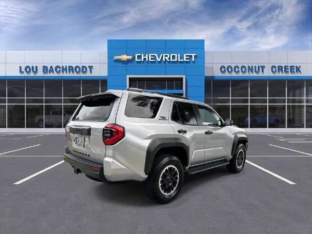 Used 2025 Toyota 4Runner TRD Off-Road Premium AWD/4WD image 8