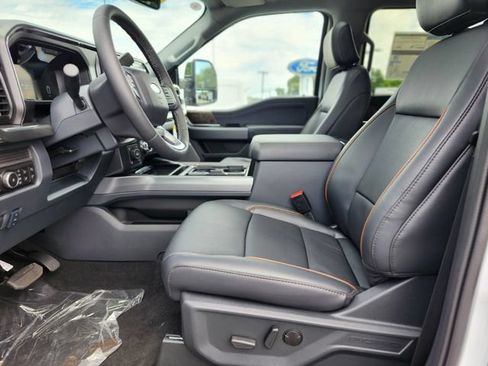 New 2026 Ford F350 Lariat w/ Chrome Package AWD/4WD image 18