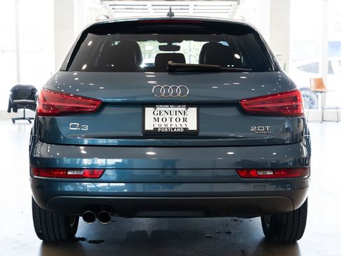 Used 2018 Audi Q3 2.0T Premium Plus AWD/4WD image 5