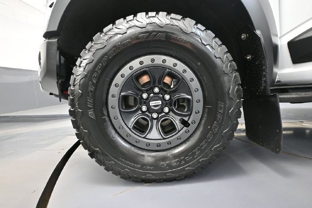 Used 2023 Ford F150 Raptor w/ Raptor Carbon Fiber Package AWD/4WD image 13