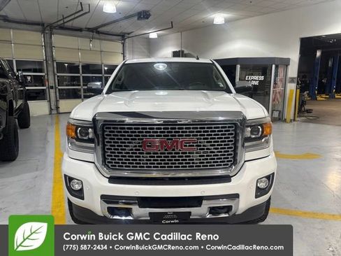 Used 2015 GMC Sierra 2500 Denali AWD/4WD image 3