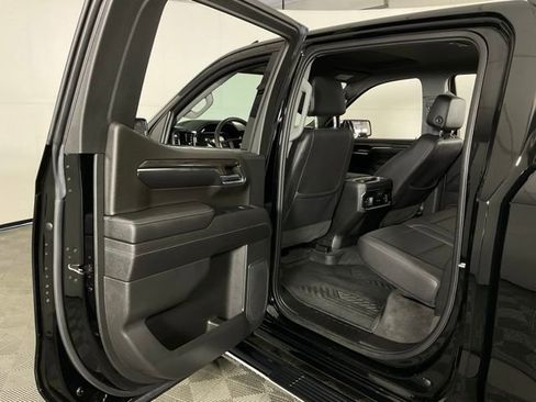 Used 2023 Chevrolet Silverado 1500 LTZ AWD/4WD image 36