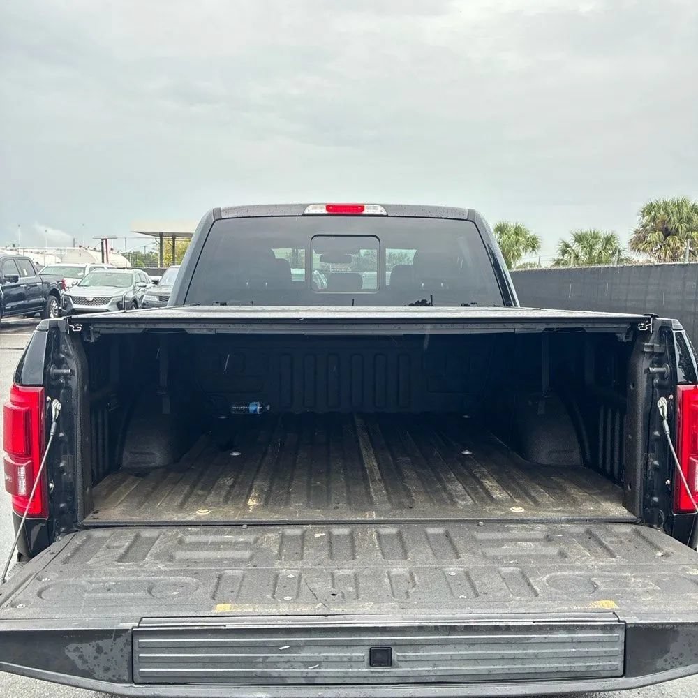 Used 2017 Ford F150 King Ranch w/ Equipment Group 601A Luxury AWD/4WD image 32