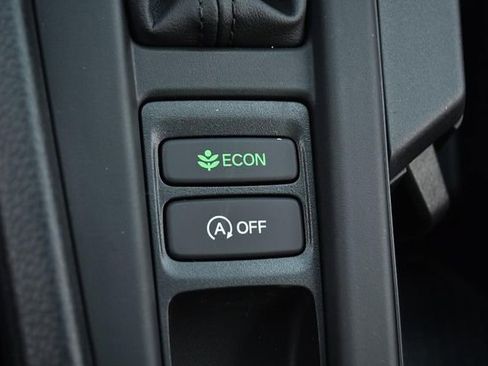 New 2025 Honda Accord SE image 15