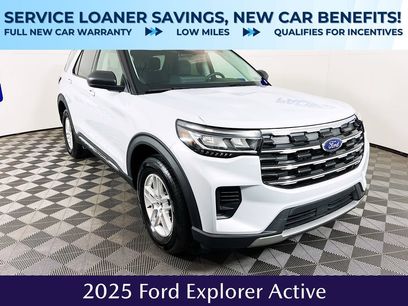 Used 2025 Ford Explorer Active