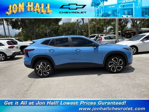 Used 2024 Chevrolet Trax RS w/ Driver Confidence Package FWD image 13