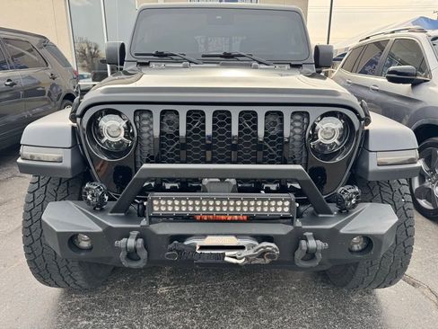 Used 2020 Jeep Gladiator Sport w/ Quick Order Package 24S image 7