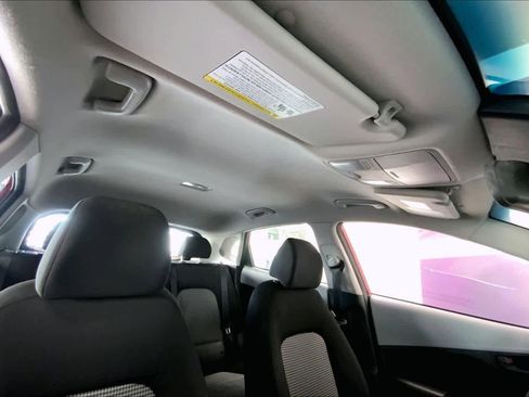 Used 2019 Hyundai Kona SE image 28