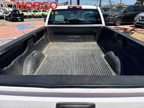 Used 2017 GMC Sierra 1500 2WD Regular Cab image 10