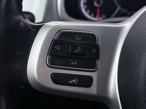 Used 2015 Volkswagen Beetle 1.8T image 35