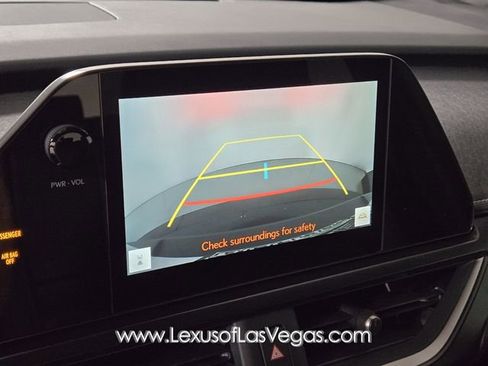 New 2026 Lexus UX 300h FWD image 18