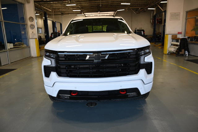 New 2026 Chevrolet Silverado 1500 RST w/ Redline Edition AWD/4WD image 2