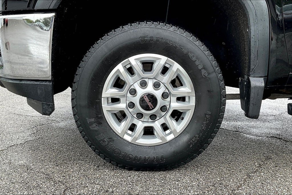 Used 2022 GMC Sierra 2500 SLE w/ Preferred Package AWD/4WD image 29