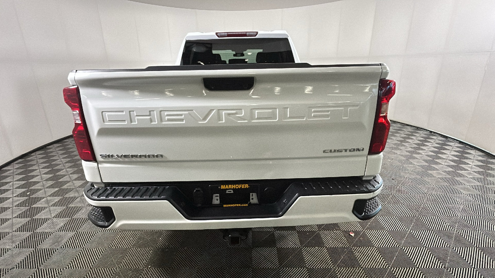 Used 2023 Chevrolet Silverado 1500 Custom AWD/4WD image 4