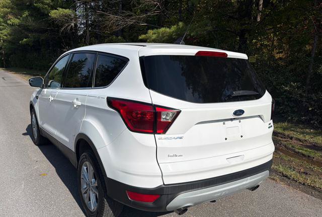 Used 2019 Ford Escape SE AWD/4WD image 5