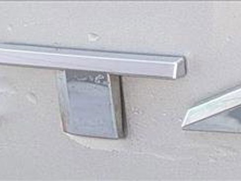 Used 2019 Cadillac XT4 Luxury image 17