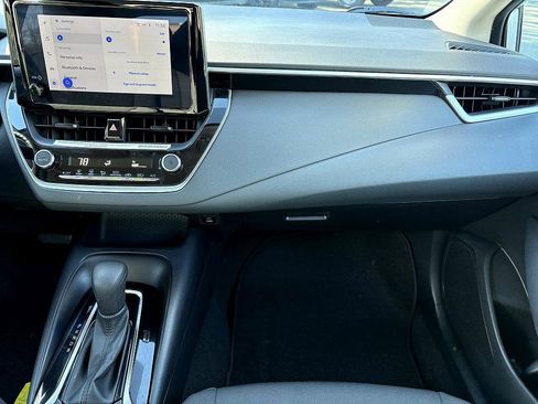 Used 2023 Toyota Corolla LE image 14