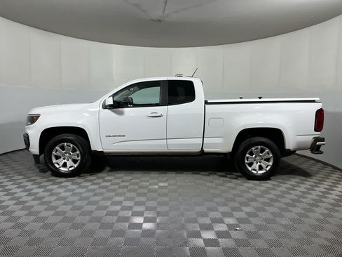Used 2022 Chevrolet Colorado LT w/ Fleet Safety Package RWD image 5