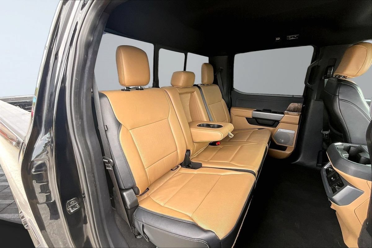 Used 2024 Ford F250 Lariat w/ Sport Appearance Package AWD/4WD image 26