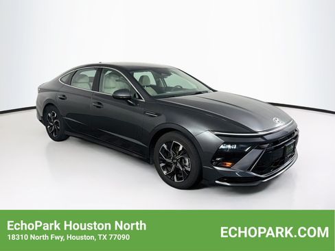 Used 2025 Hyundai Sonata SEL FWD image 1
