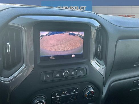 Used 2020 Chevrolet Silverado 1500 Custom w/ Custom Value Package RWD image 15