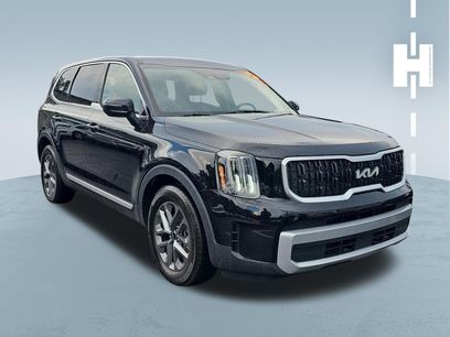 Used 2023 Kia Telluride LX