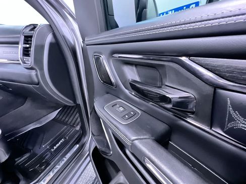 Used 2022 RAM 1500 Limited w/ Night Edition AWD/4WD image 36