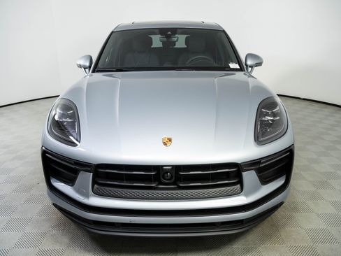 New 2026 Porsche Macan AWD/4WD image 36