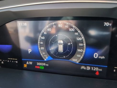 Used 2022 Volkswagen Tiguan SE image 12